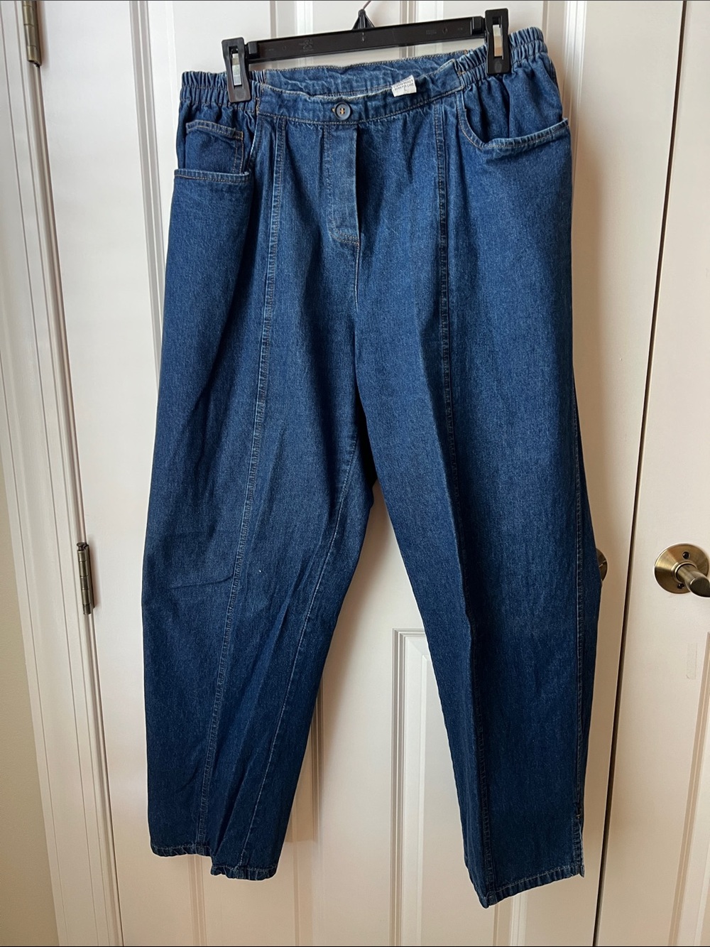 Women’s Relaxed Dark Blue Denim Jeans with Back Elastic Waist Size Large